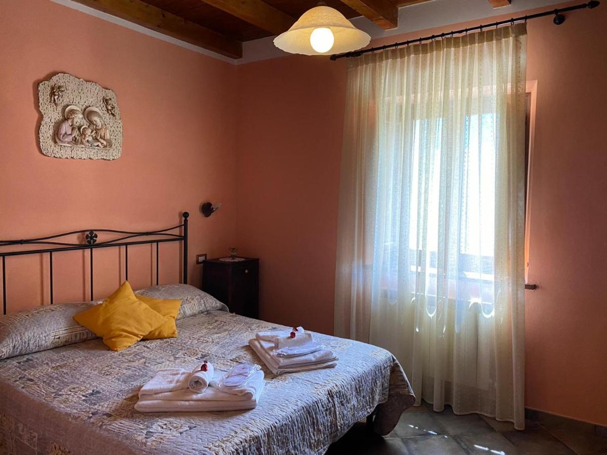 Borgo Delle Panie Bed & Breakfast Careggine Ngoại thất bức ảnh