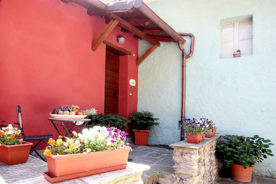 Borgo Delle Panie Bed & Breakfast Careggine Ngoại thất bức ảnh