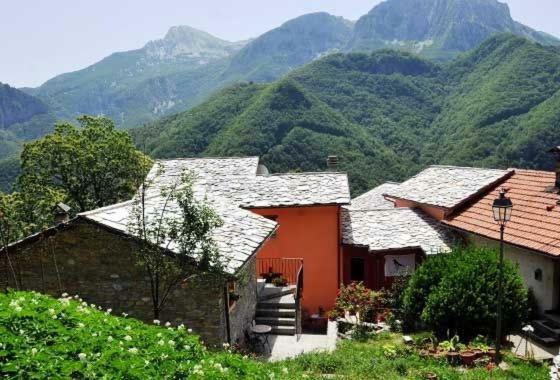 Borgo Delle Panie Bed & Breakfast Careggine Ngoại thất bức ảnh